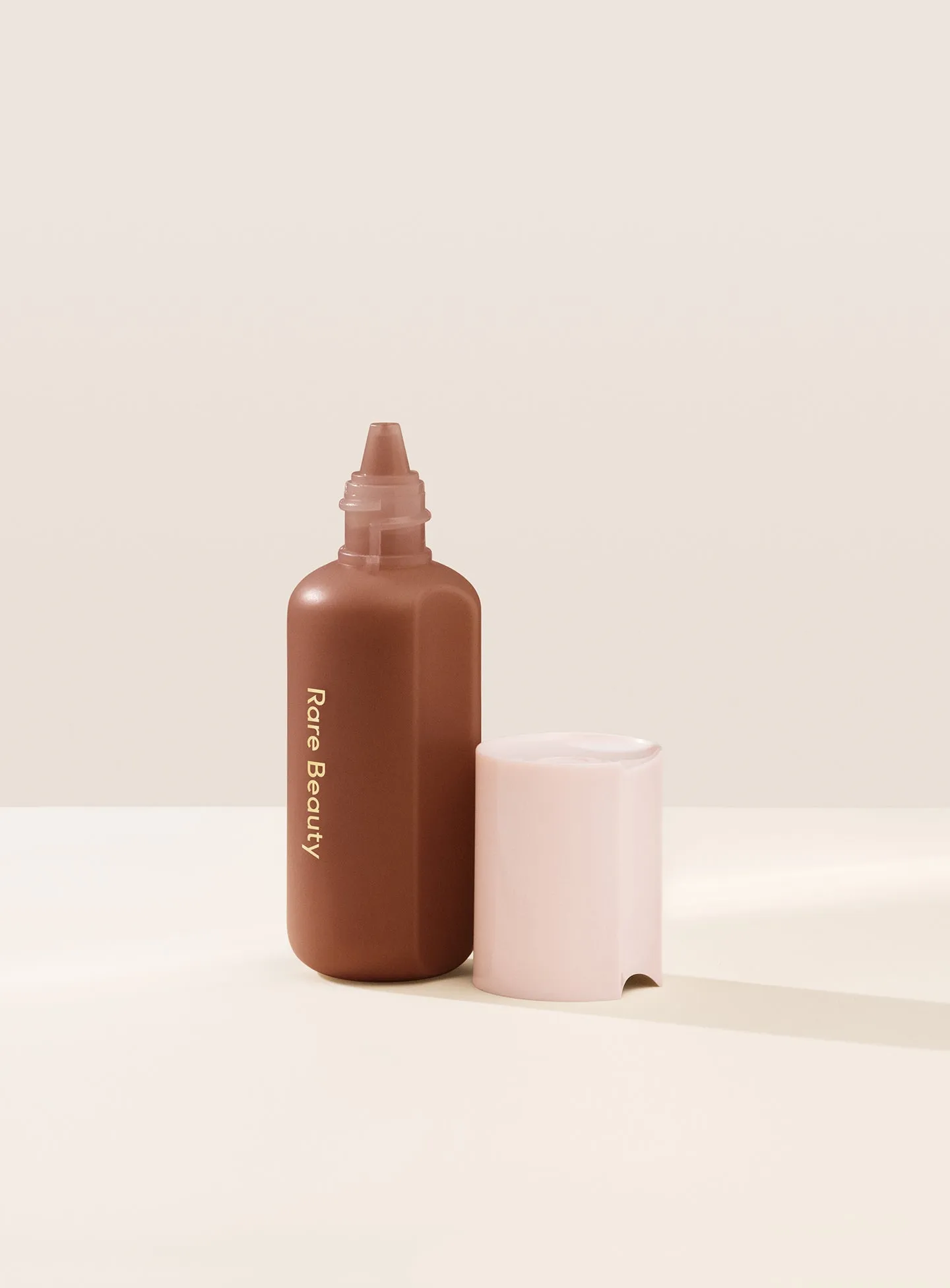 Tinted-Moisturizer-Open-50n-SKU.webp