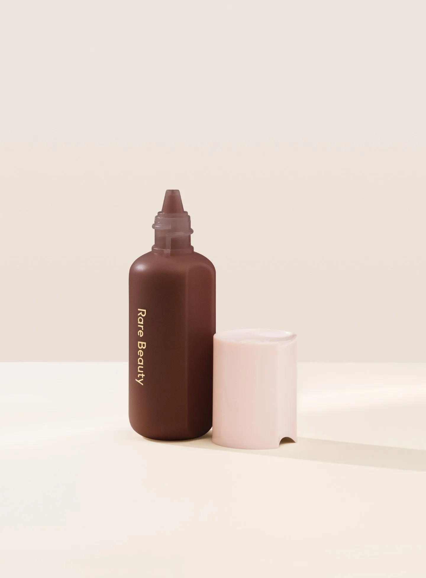 Tinted-Moisturizer-Open-56n-SKU.webp