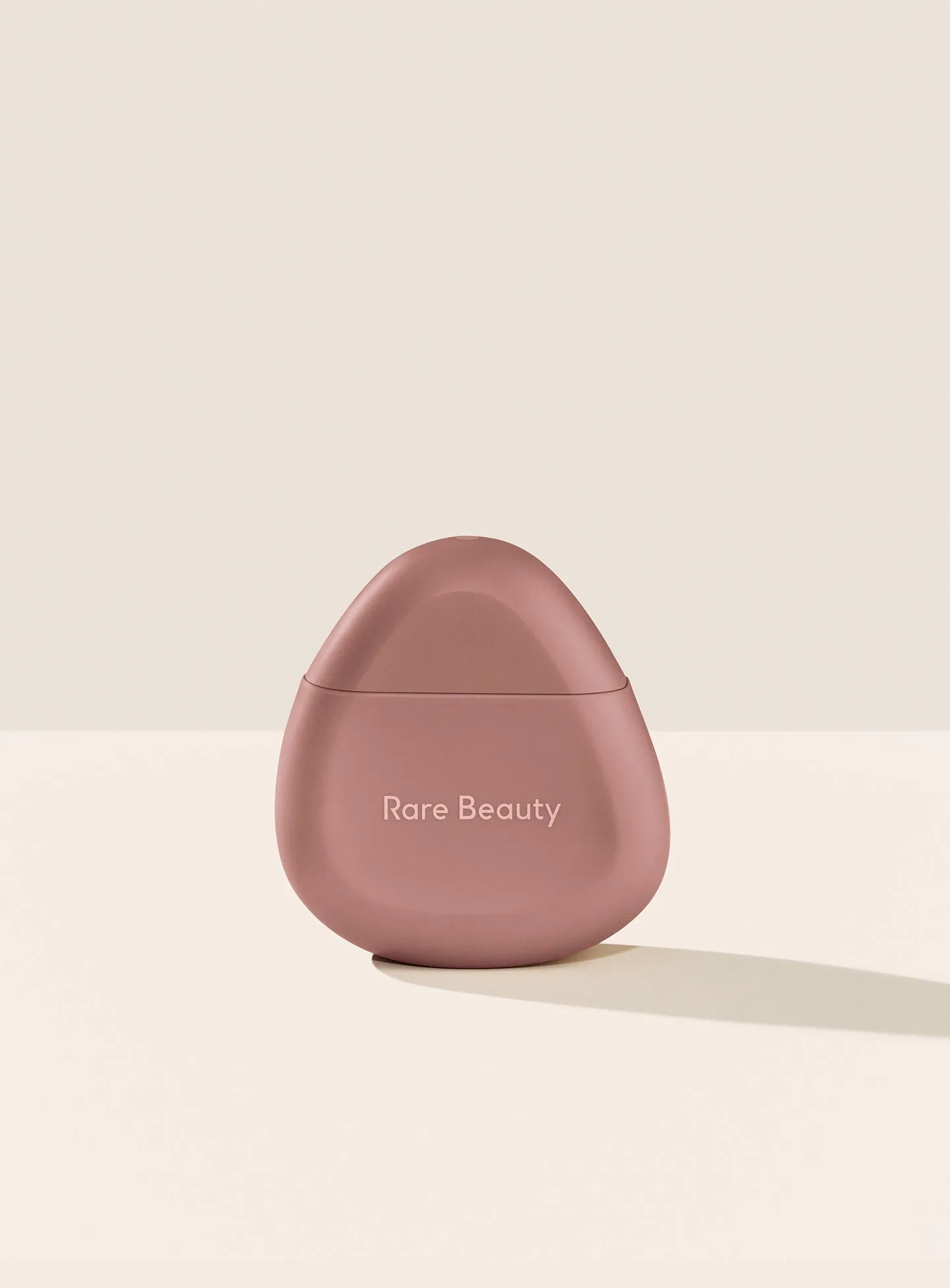 find-comfort-hand-cream-closed-1440x1952-2.webp